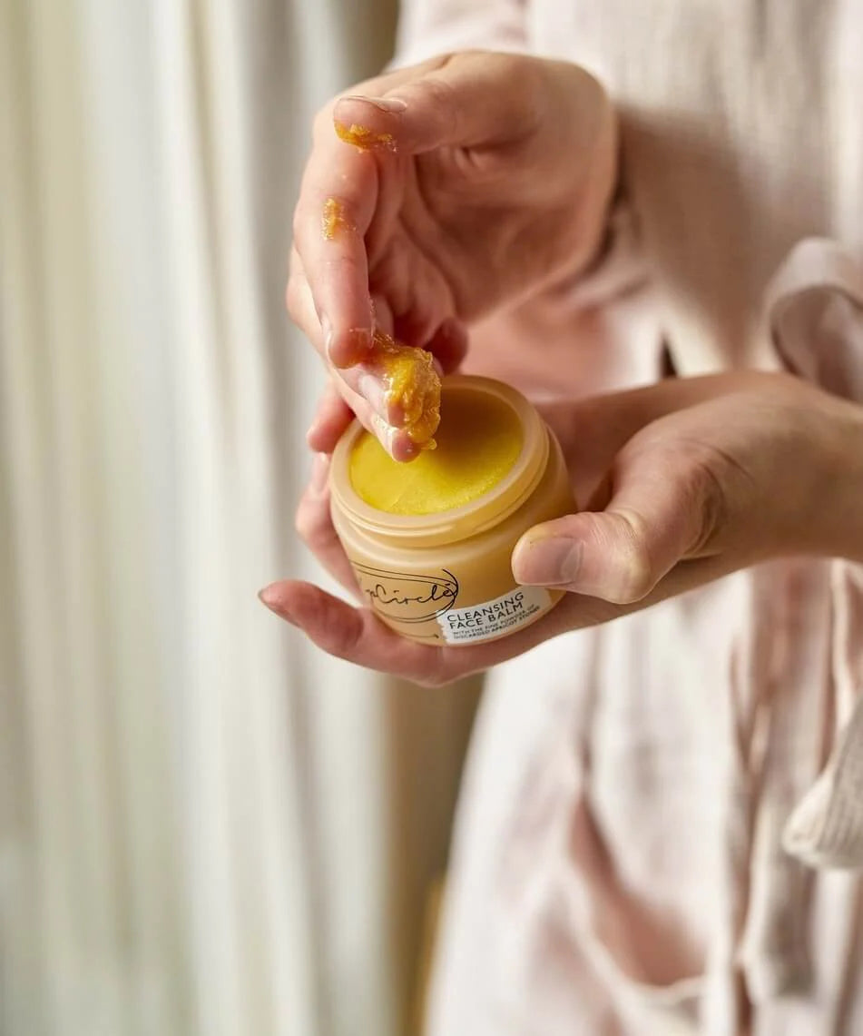 UpCircle Cleansing Face Balm contains Vitamin E that protects your skin from external aggressors, and rosemary oil reduces inflammation and fights bacteria.