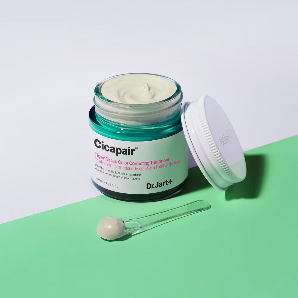 Dr.Jart+ Cipapair™ Tiger Grass Colour Correcting Treatment it's here to even your skin and make it glow.