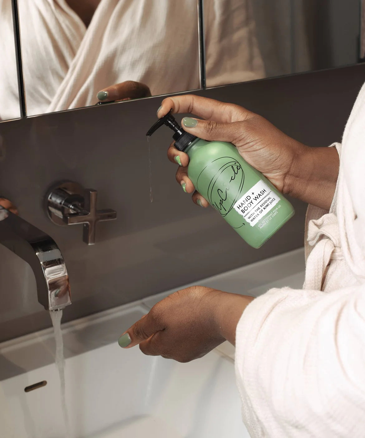 UpCircle Hand and Body Wash with Kiwi Water is 100% natural, vegan, cruelty-free hand in a recycling glass jar.
