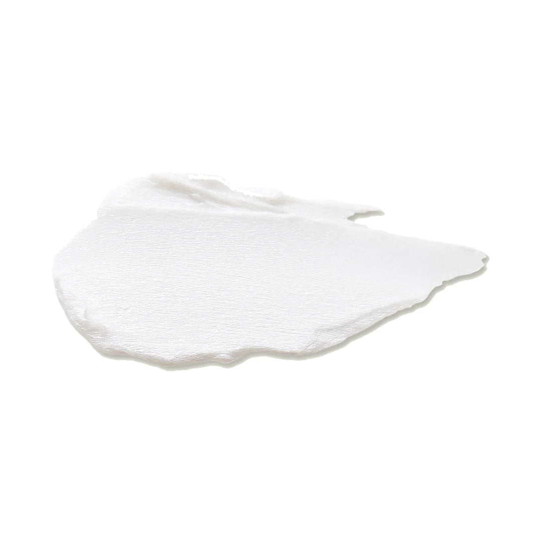A deep-cleaning foam that eliminates dirt, excess oil, and other impurities to create a poreless, even complexion.