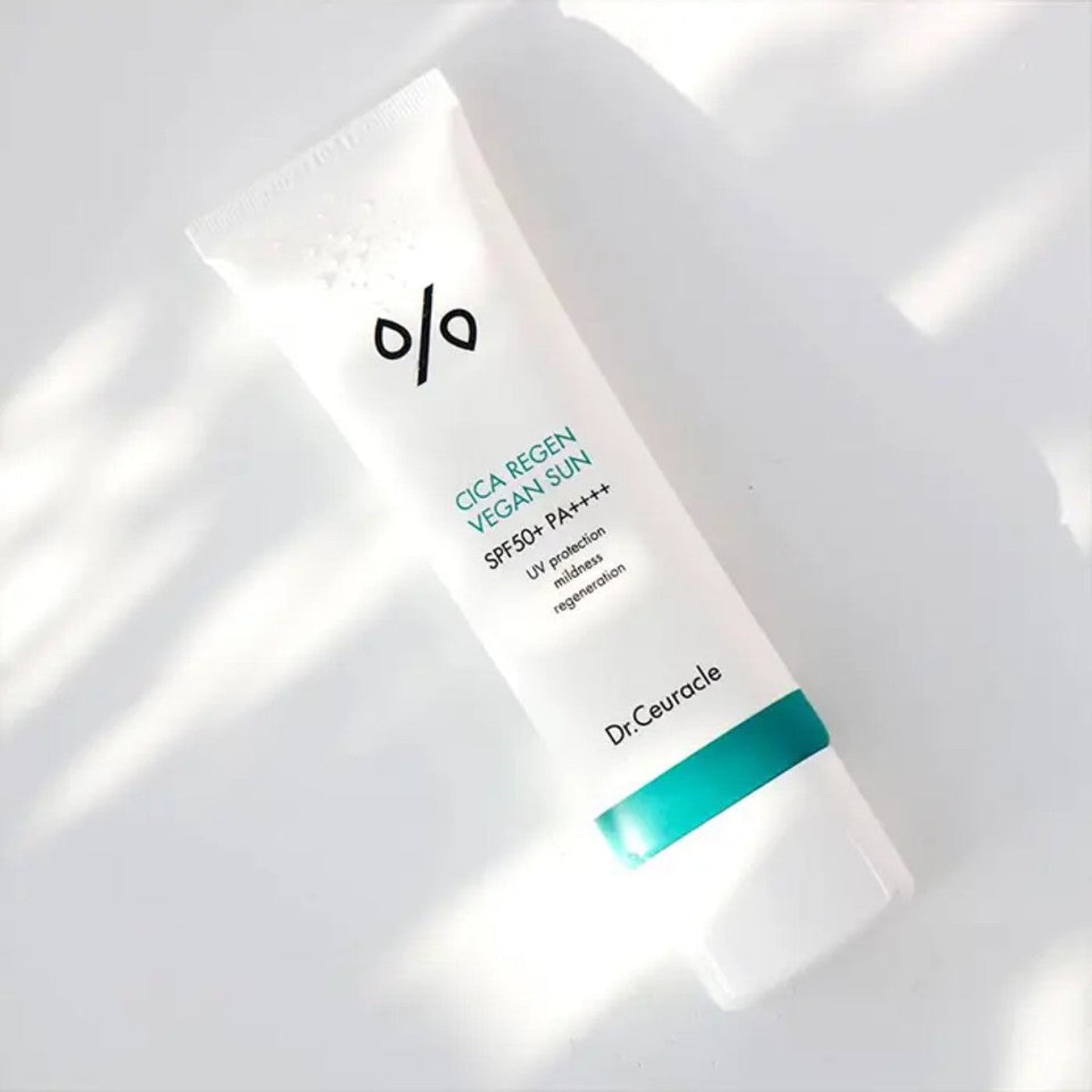 Dr. Ceuracle Cica Regen Vegan Sun SPF50 create a soothing composition to calm the complexion during sun exposure.