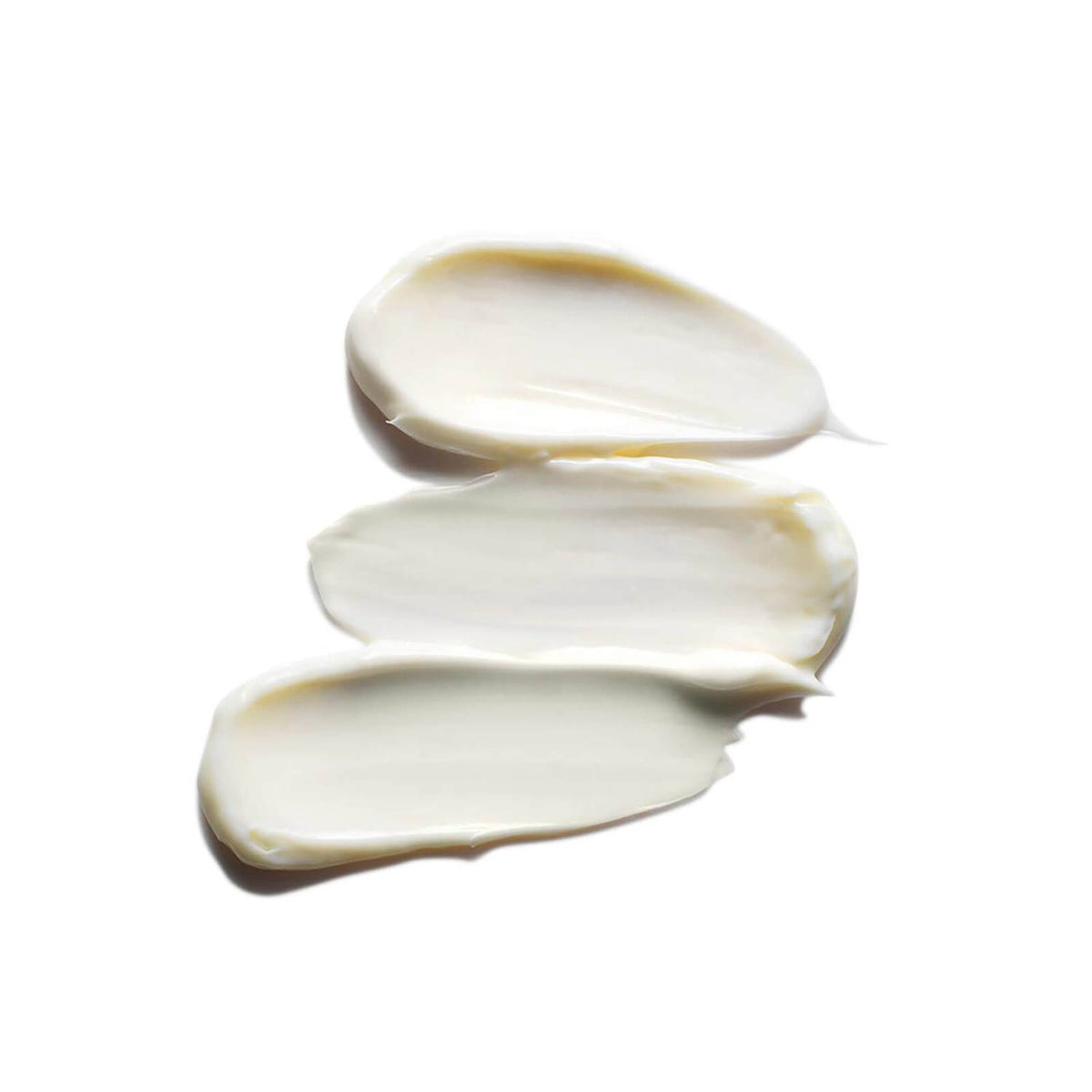 Evercalm Global Protection day cream by REN Skincare is formulated with antioxidants and free radical neutralisers helps fortify the skin against dehydration and environmental stressors, providing an effective defence against pollution and external aggressors.