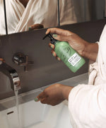 UpCircle Hand and Body Wash with Kiwi Water is 100% natural,  vegan, cruelty-free hand in a recycling glass jar. 