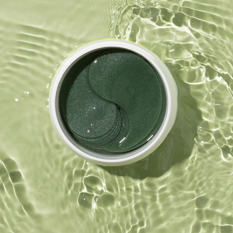 Heimish Matcha Biome Hydrogel Eye Patch with Matcha probiotics help to repair damaged skin and reduce dark circles.